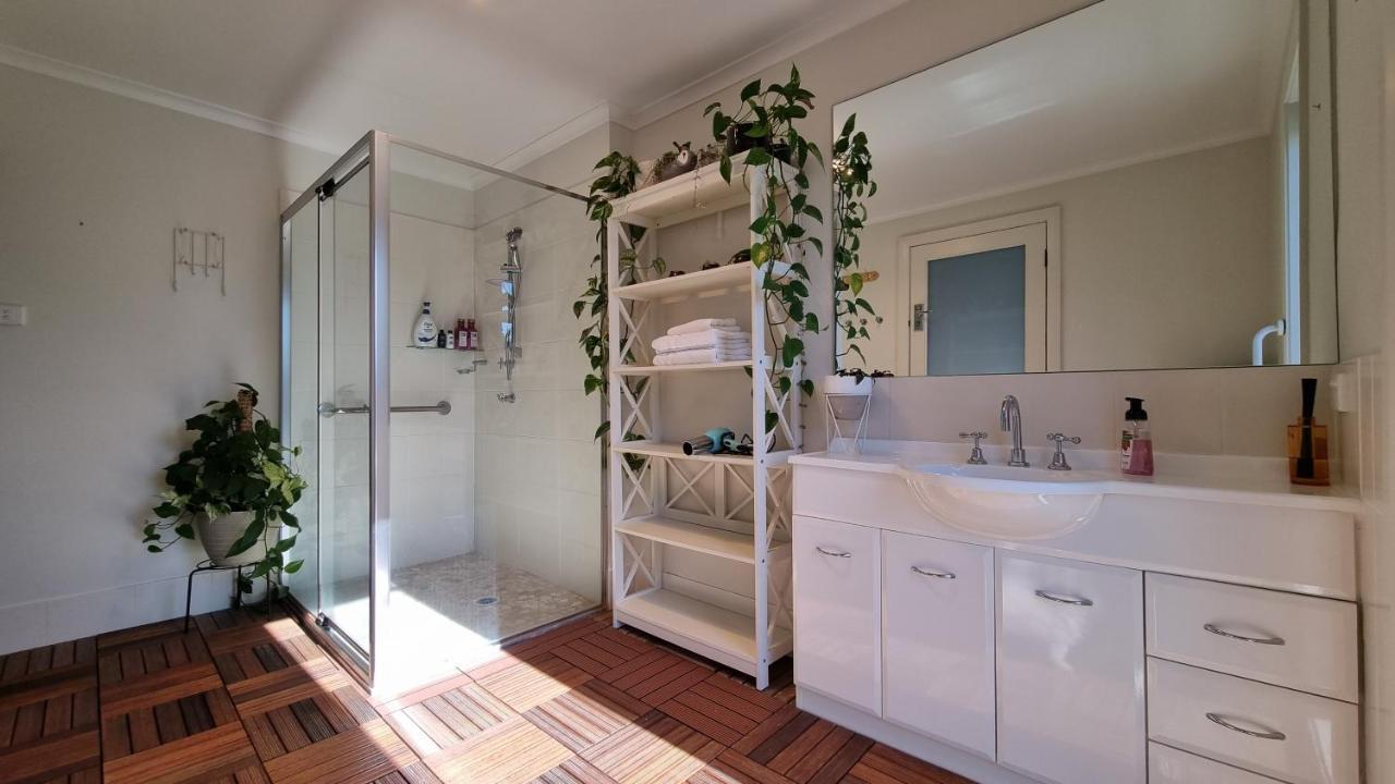 Guest Suite In Duffy Weston Creek Extérieur photo